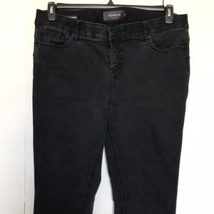 Torrid Bombshell Skinny Jeans in Black Size 20R